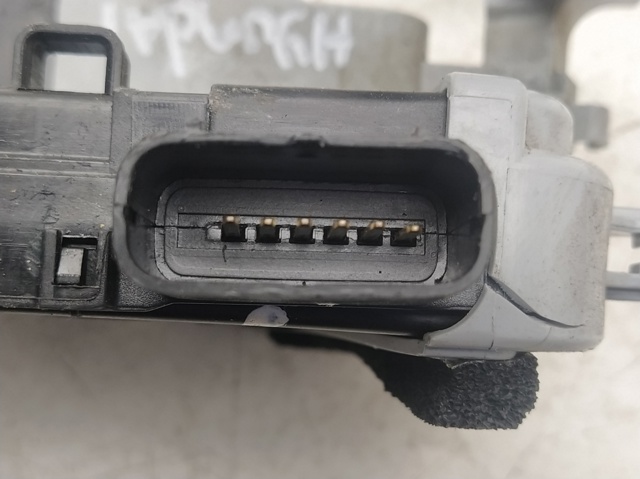 HYUNDAI 813201K020 Замок передней правой двери в наличии Сумы