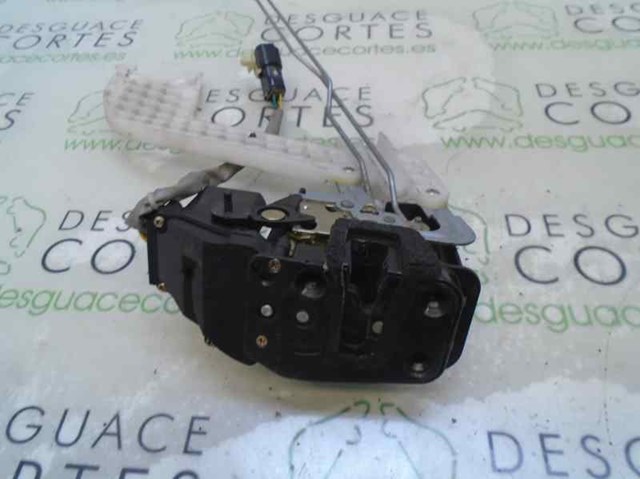 Fecho da porta dianteira direita 813202F010 Hyundai/Kia