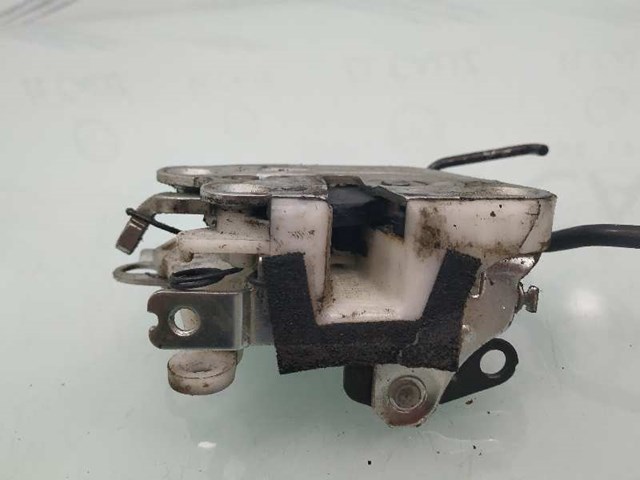 814104H000 HYUNDAI Замок двери задней левой купить в Чернигов