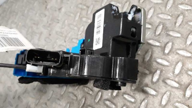HYUNDAI 81410A2400 Замок двери задней левой в наличии Каменское