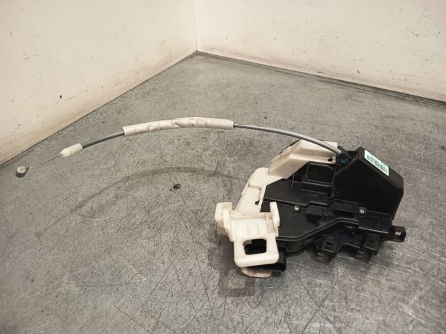 HYUNDAI 81410B2010 Замок двери задней левой в наличии Тернополь