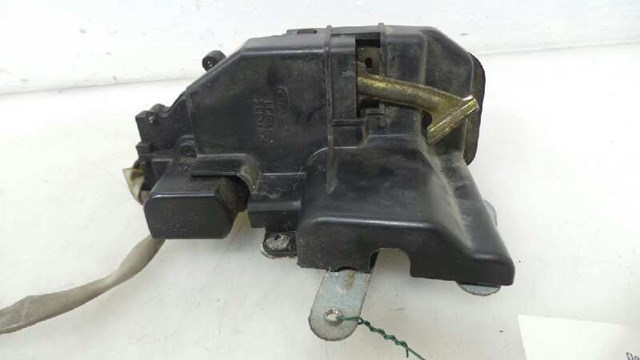 Fecho da porta traseira direita 814202F010 Hyundai/Kia