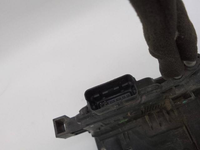 814202K010 HYUNDAI Замок двери задней правой купить в Полтава