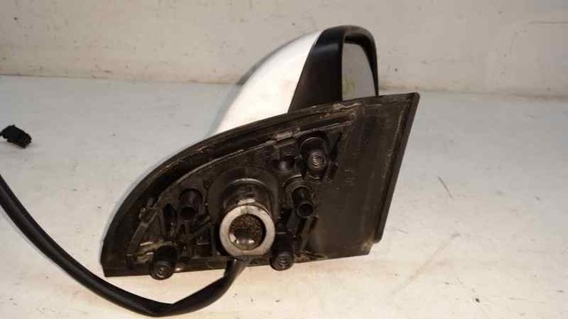 PEUGEOT 8151HA Зеркальный элемент зеркала заднего вида правого в наличии Ровно