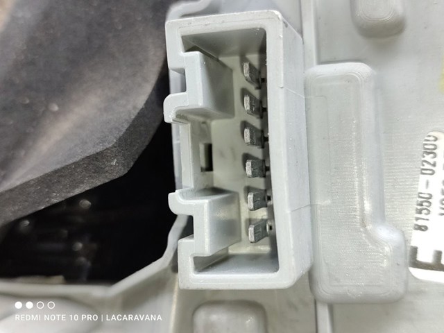 TOYOTA 8155102300 Задний фонарь в наличии Ирпень