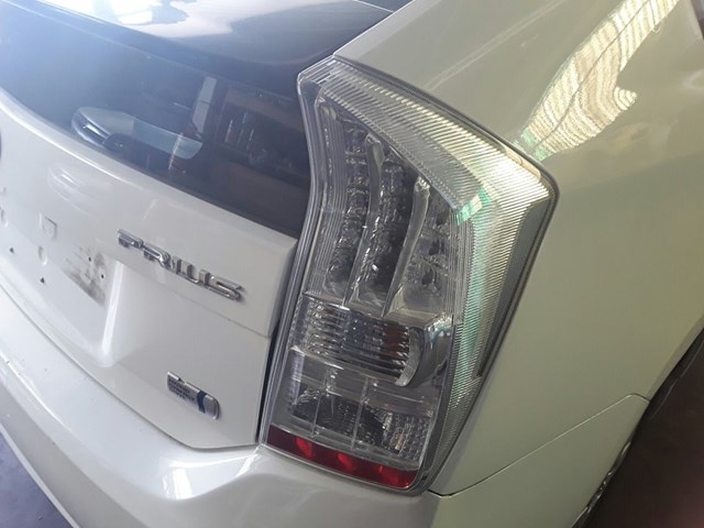 Luz traseira direita para Toyota Prius 1.8 Hybrid (zvw3_) 2ZR 8155147122