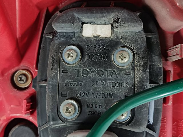 TOYOTA 8155602730 Фонарь задний правый внутренний в наличии Павлоград