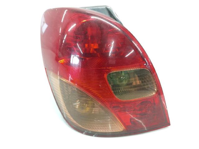 Lanterna traseira esquerda 8156113540 Toyota