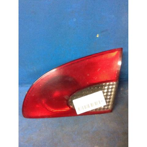 Lanterna traseira direita interna 8158105070 Toyota