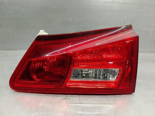 TOYOTA 8158153071 Фонарь задний правый внутренний в наличии Хмельницкий
