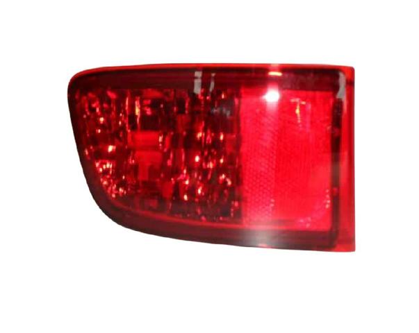 Lanterna de nevoeiro traseira esquerda 8159160130 TOYOTA