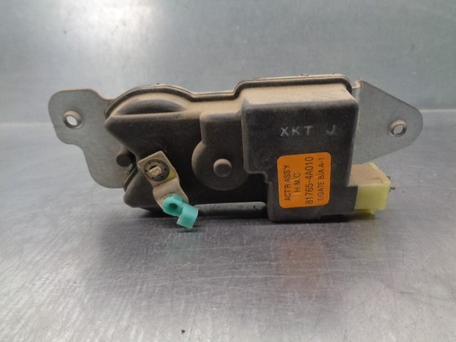 HYUNDAI 817654A010 Актуатор замка багажника в наличии Киев