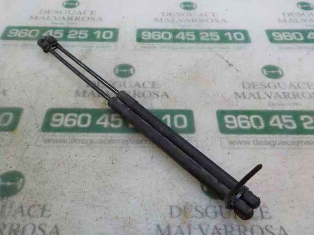 817701H310 HYUNDAI Амортизатор багажника купить в Николаев