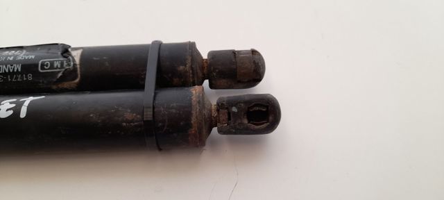 817713A001 HYUNDAI Амортизатор багажника купить в Хмельницкий