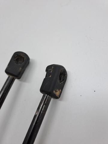 817801W200 HYUNDAI Амортизатор багажника купить в Николаев