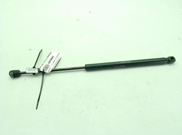 HYUNDAI 817802K000 Амортизатор крышки багажника (двери 3/5-й задней) в наличии Ирпень