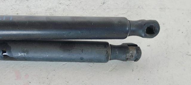 817814D000 HYUNDAI Амортизатор багажника купить в Киев