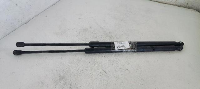 817814D000 Амортизатор багажника купить Житомир
