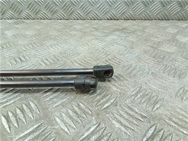 81781C5001 HYUNDAI Амортизатор багажника купить в Киев