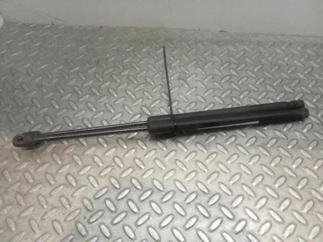 8180162811 SUZUKI Амортизатор багажника купить в Черновцы