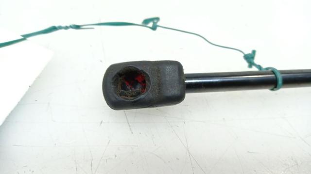 81830N7000 HYUNDAI Амортизатор багажника купить в Полтава