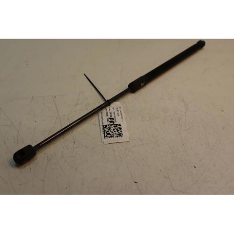 8185068L00 SUZUKI Амортизатор багажника купить в Украина