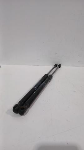SUZUKI 8186061M01000 Амортизатор багажника в наличии Сумы
