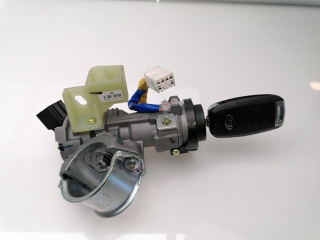 81900A2C00 Замок зажигания купить Черновцы