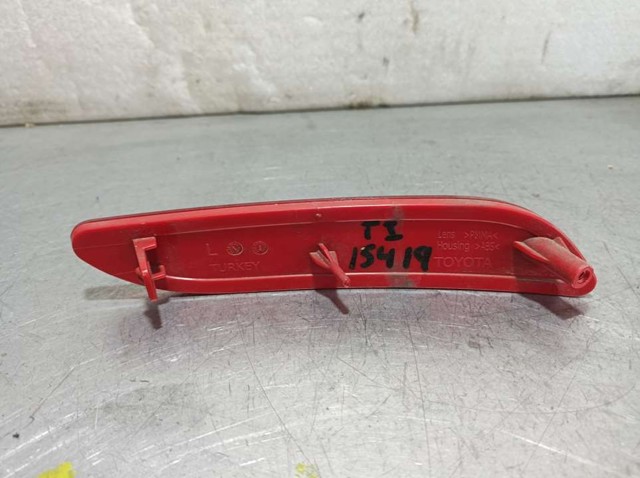8192002090 TOYOTA Катафот (отражатель) заднего бампера левый купить в Ужгород