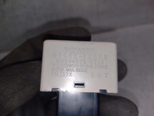8198005040 Toyota