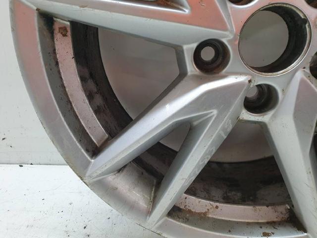 VAG 81A601025F Диски колесные в наличии Днепр