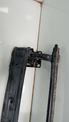 Reforçador do pára-choque dianteiro Audi Q2 GAB, GAG