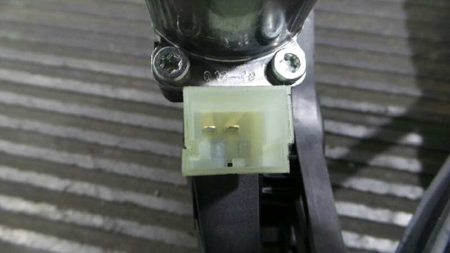 Mecanismo de acionamento de vidro da porta dianteira esquerda Audi Q2 GAB, GAG