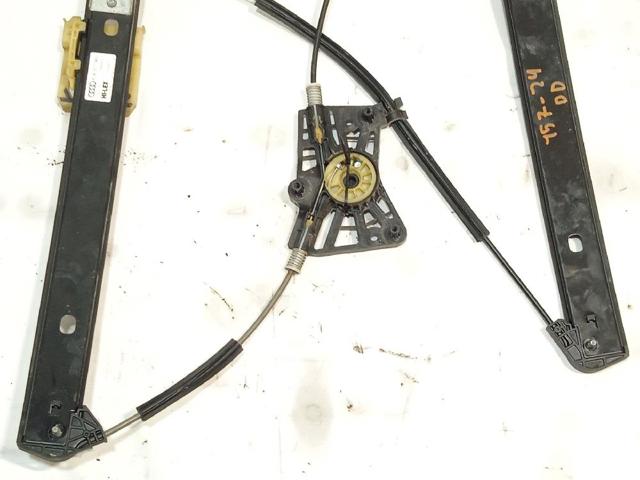 Mecanismo de acionamento de vidro da porta dianteira direita Audi Q2 GAB, GAG