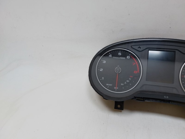 VAG 81A920750J Панель приборов в наличии Чернигов