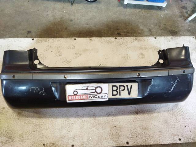 Pára-choque traseiro 8200002668 RENAULT
