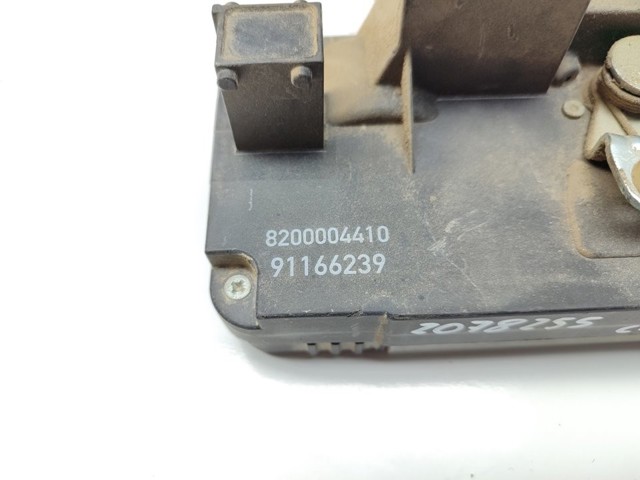 RENAULT 8200004410 Замок двери боковой сдвижной правой в наличии Винница