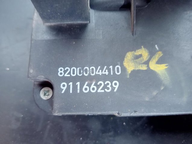 RENAULT 8200004410 Замок двери боковой сдвижной правой в наличии Львов