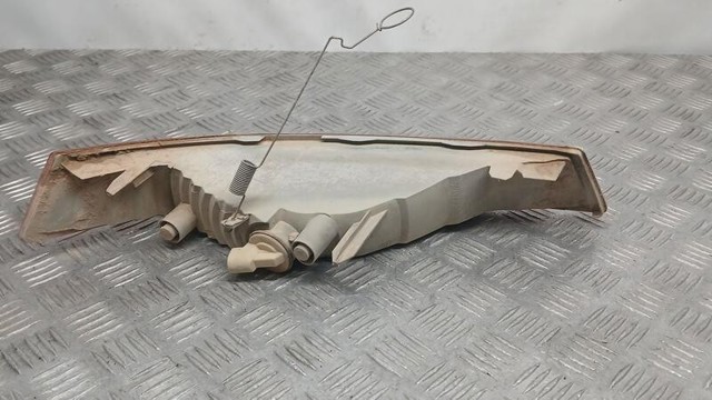 8200007031 RENAULT Поворотник левый купить в Ужгород