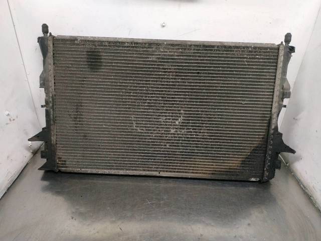 RENAULT 8200008765 Радиатор в наличии Сумы