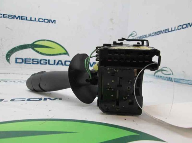 Controle de sinal de giro para Renault Laguna II 1.9 dCi (BG08, BG0G) F9Q750 8200012244