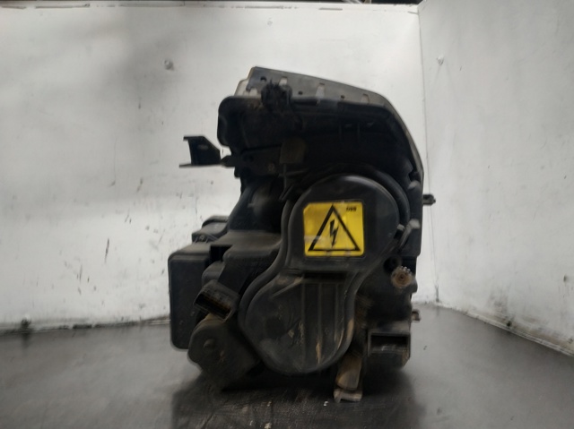 RENAULT 8200014358 Фара правая в наличии Кривой Рог