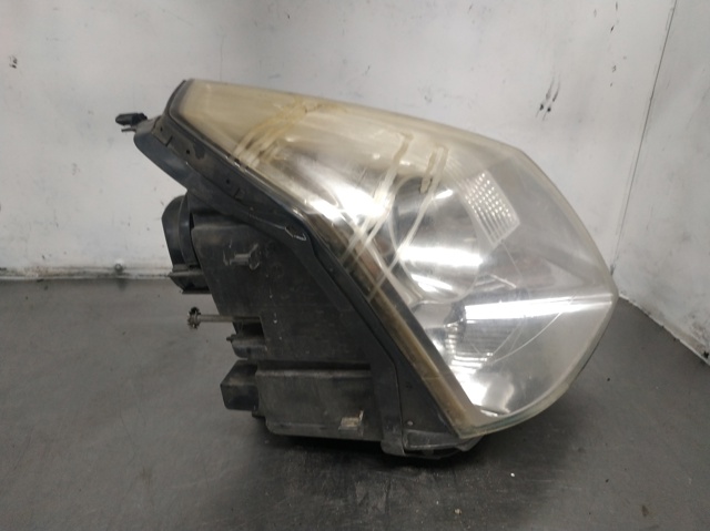 RENAULT 8200014358 Фара правая в наличии Запорожье