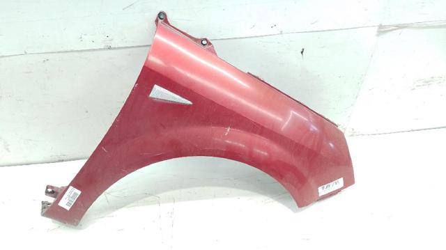 Pára-lama dianteiro direito 8200020569 RENAULT