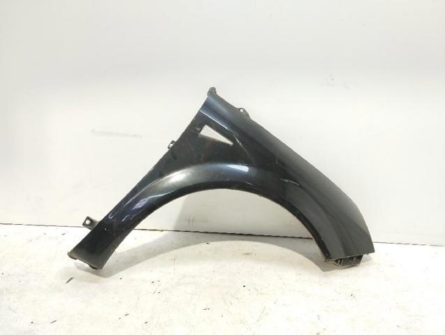 Pára-lama dianteiro direito 8200020569 RENAULT