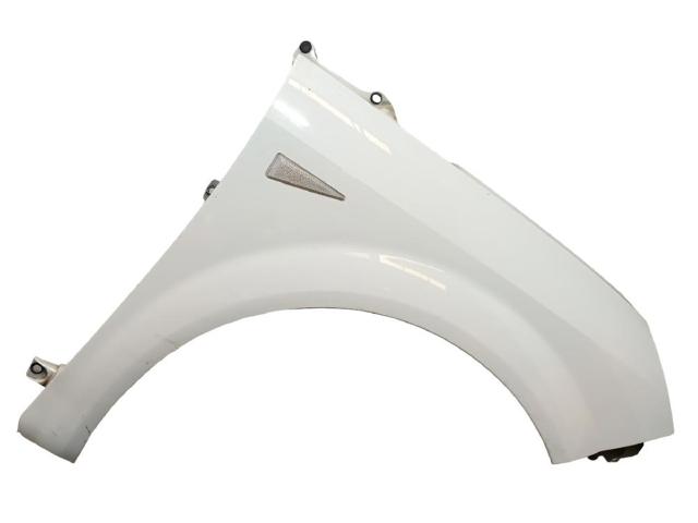 Pára-lama dianteiro direito 8200020569 RENAULT