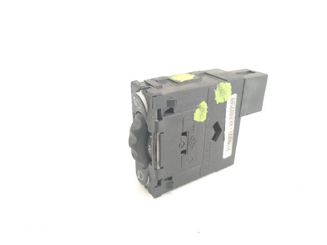 RENAULT 8200022569 Кнопка (регулятор) корректора фар в наличии Хмельницкий