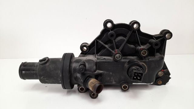 RENAULT 8200023915 Корпус термостата в наличии Харьков