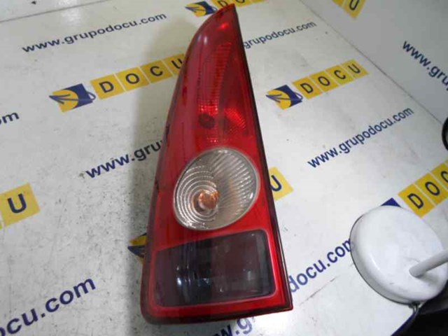 Lanterna traseira esquerda para Renault Espace IV 3.0 DCI (JK0J, JK0V) P9X701 8200027153