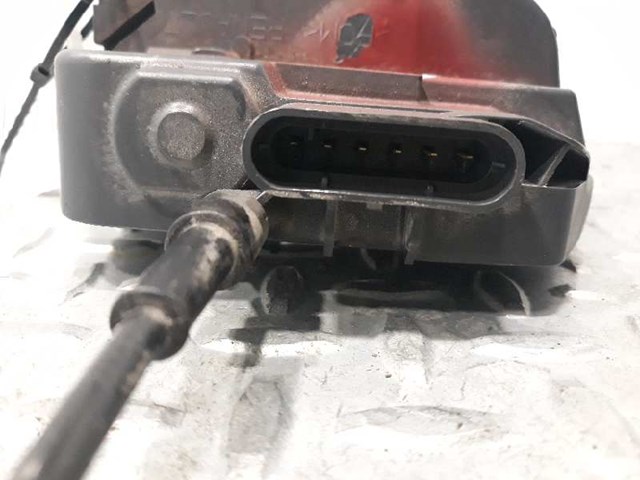 8200028429 RENAULT Замок двери задней правой купить в Киев